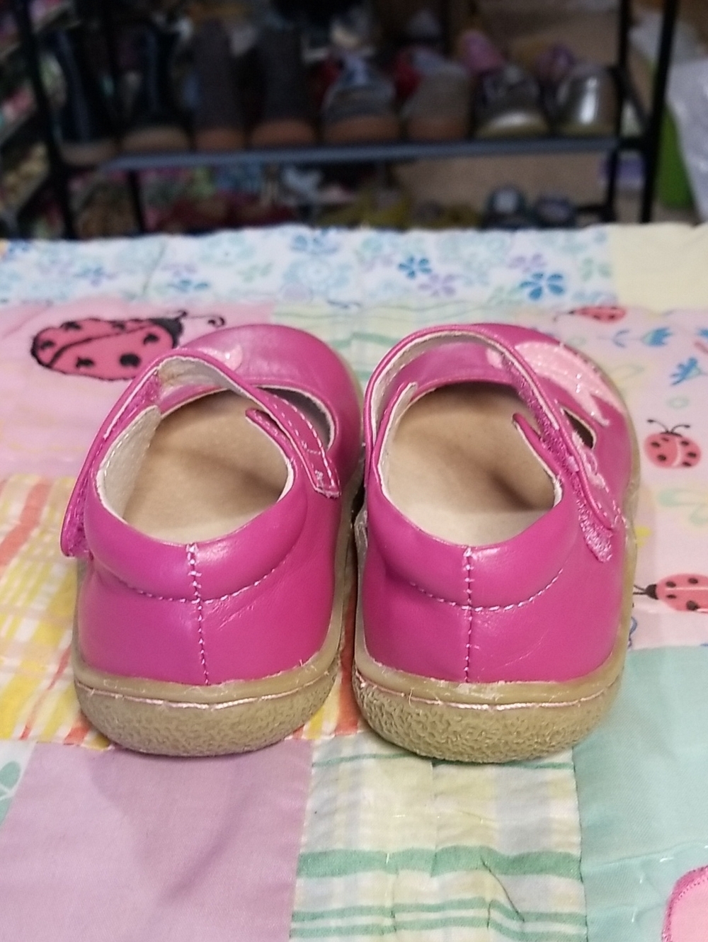 Livie & Luca Pink Leather Mary Jane Shoes with Pink Glitter Bird Size 6 Pio Pio - Picture 4 of 9